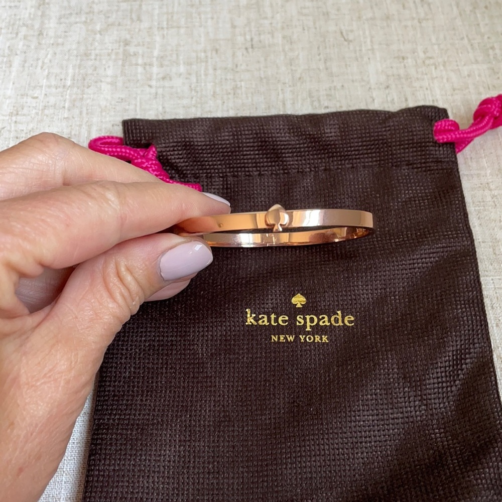 Kate Spade Heritage Spade Thin Bangle